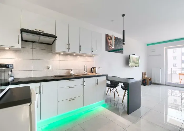 Апартаменты Good Day Apartments- Private Parking New Town Щецин