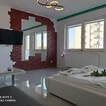 Good Day Apartments- Private Parking New Town Appartement *