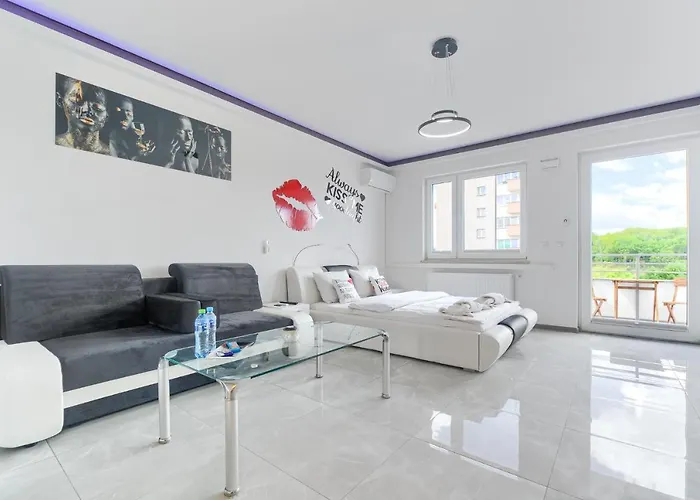 Apartamento Good Day Apartments- Private Parking New Town *