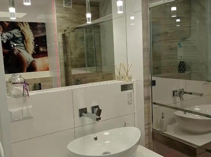 Good Day Apartments- Private Parking New Town Szczecin