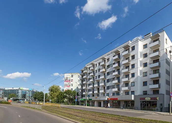 Good Day Apartments- Private Parking New Town * 什切青